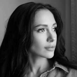 Юлия Кабанова